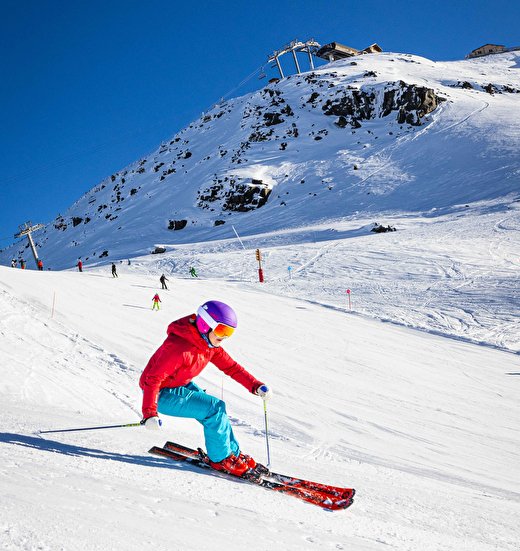 ski-de-piste-74-520x551